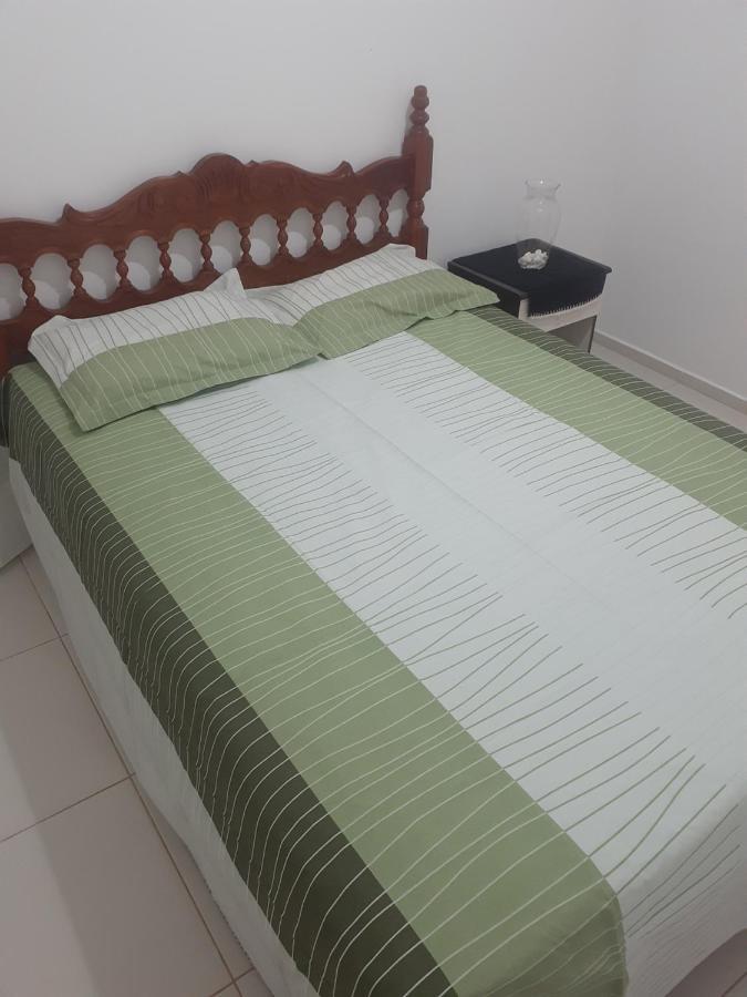 Quarto Em Apartamento ซูซาโน ภายนอก รูปภาพ